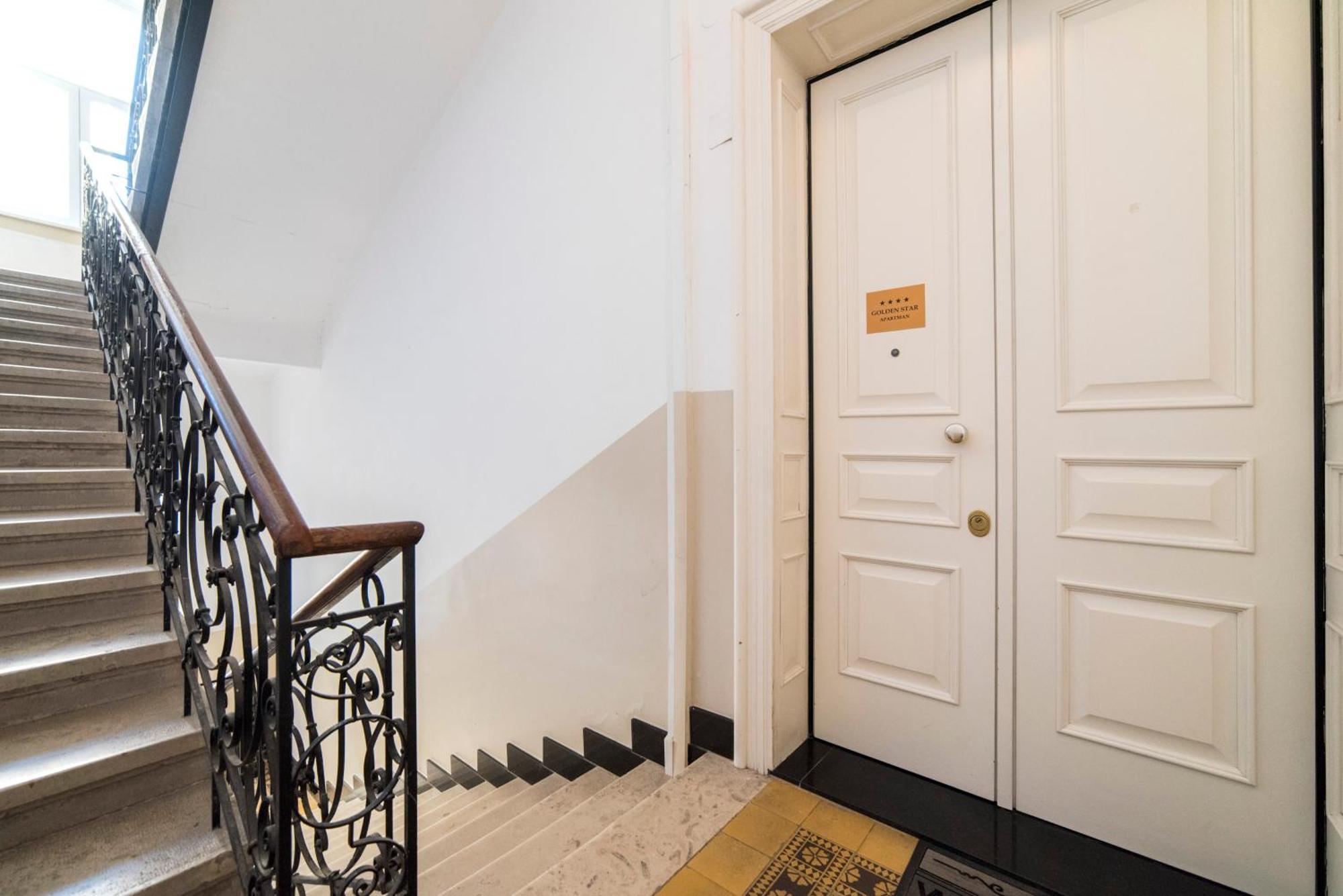 Golden Star Apartment Zagreb Exterior photo